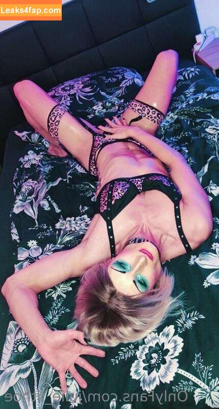 julie_lithoe / https: leaked photo photo #0048