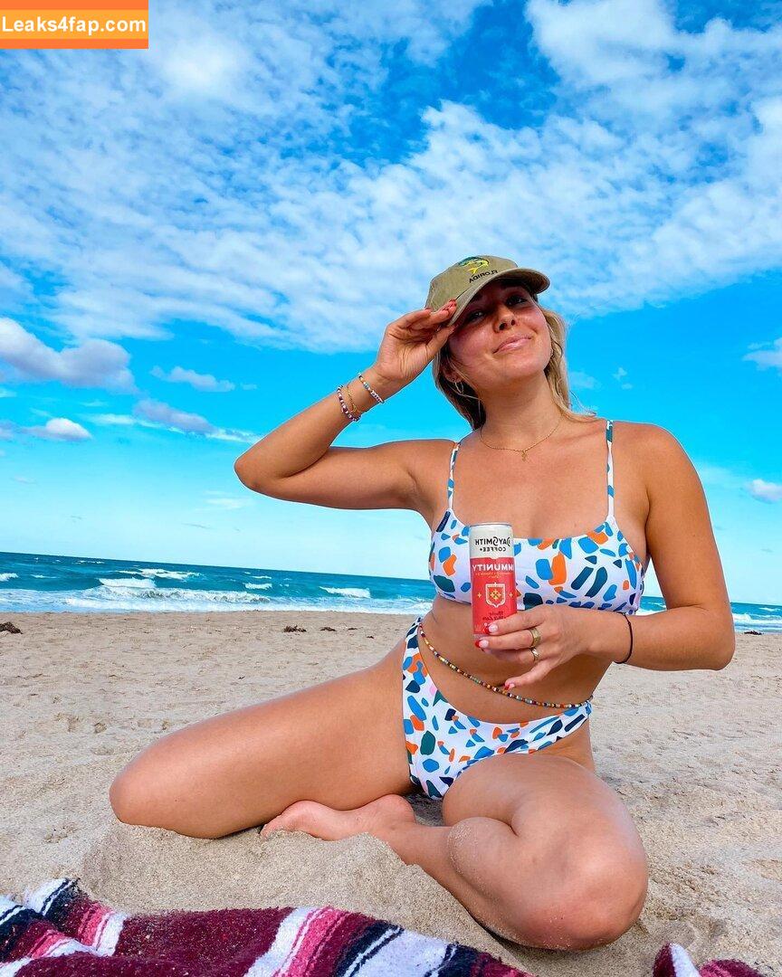 julie.tirado /  leaked photo photo #0016