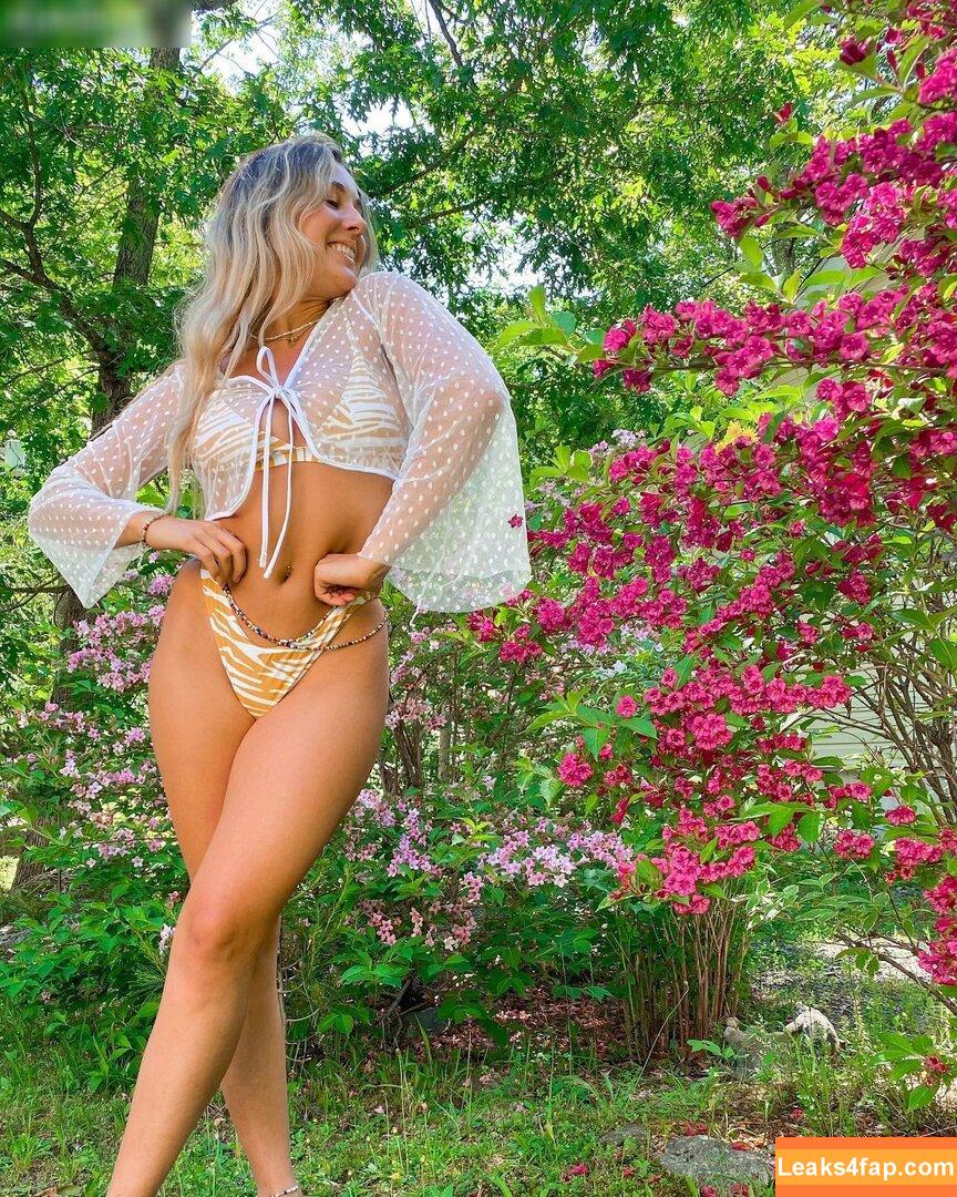 julie.tirado /  leaked photo photo #0081