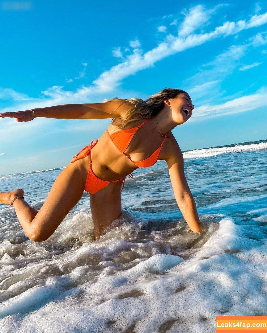 julie.tirado /  leaked photo photo #0619