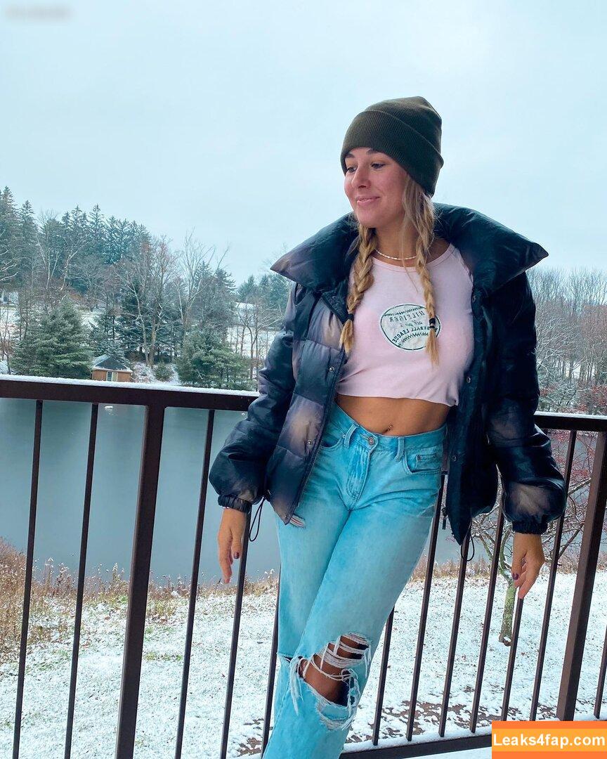 julie.tirado /  leaked photo photo #0621