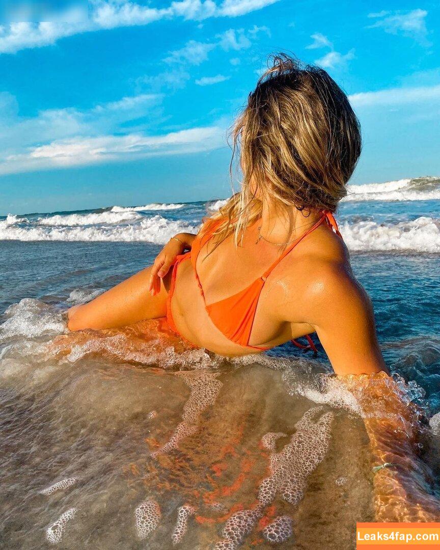 julie.tirado /  leaked photo photo #0637