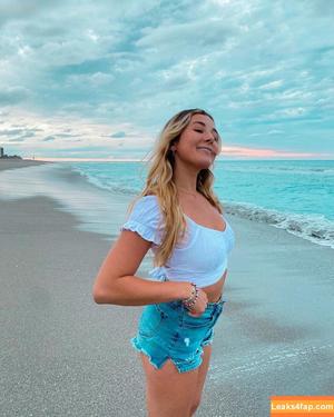 julie.tirado photo #0017