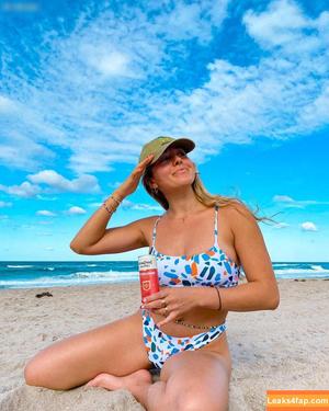 julie.tirado photo #0019