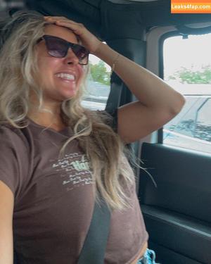 julie.tirado photo #0056