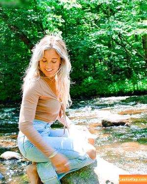 julie.tirado photo #0076