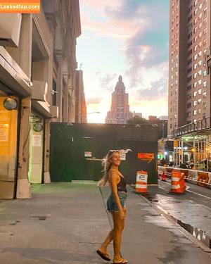 julie.tirado photo #0120