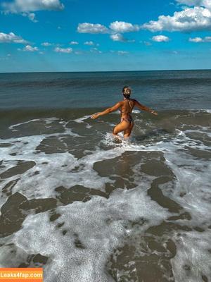 julie.tirado photo #0588