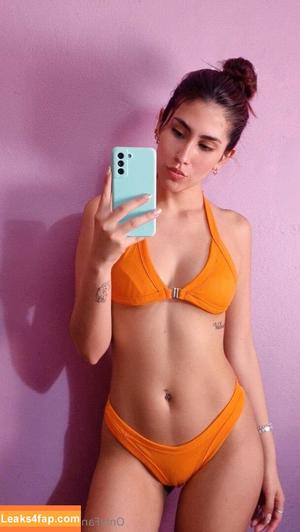 julieettt photo #0002