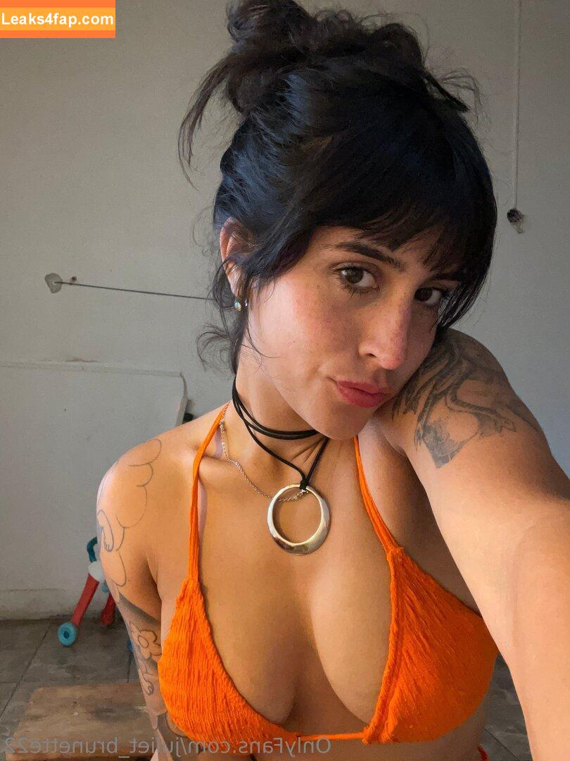 juliet_brunette22 /  leaked photo photo #0003