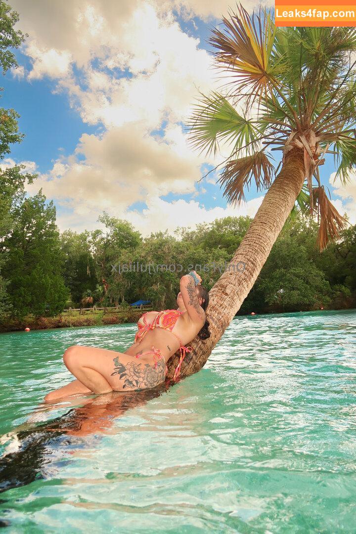 Juliiajx / Juliiaaa1 / juliiaj.x leaked photo photo #0102