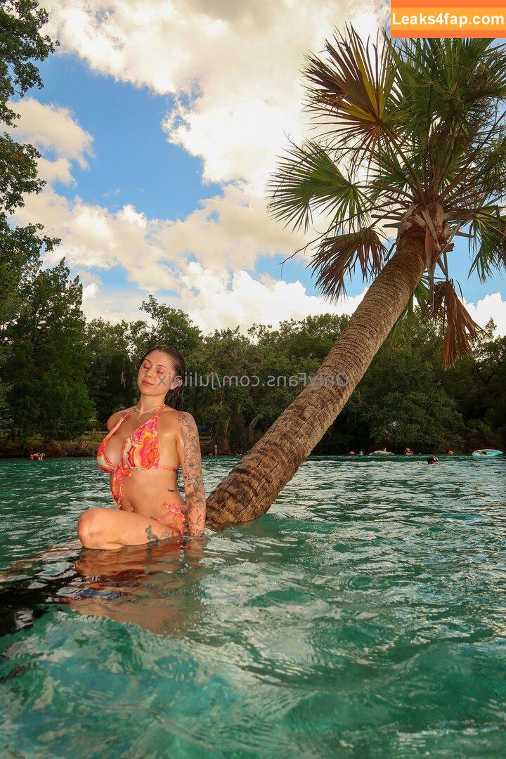 Juliiajx / Juliiaaa1 / juliiaj.x leaked photo photo #0103