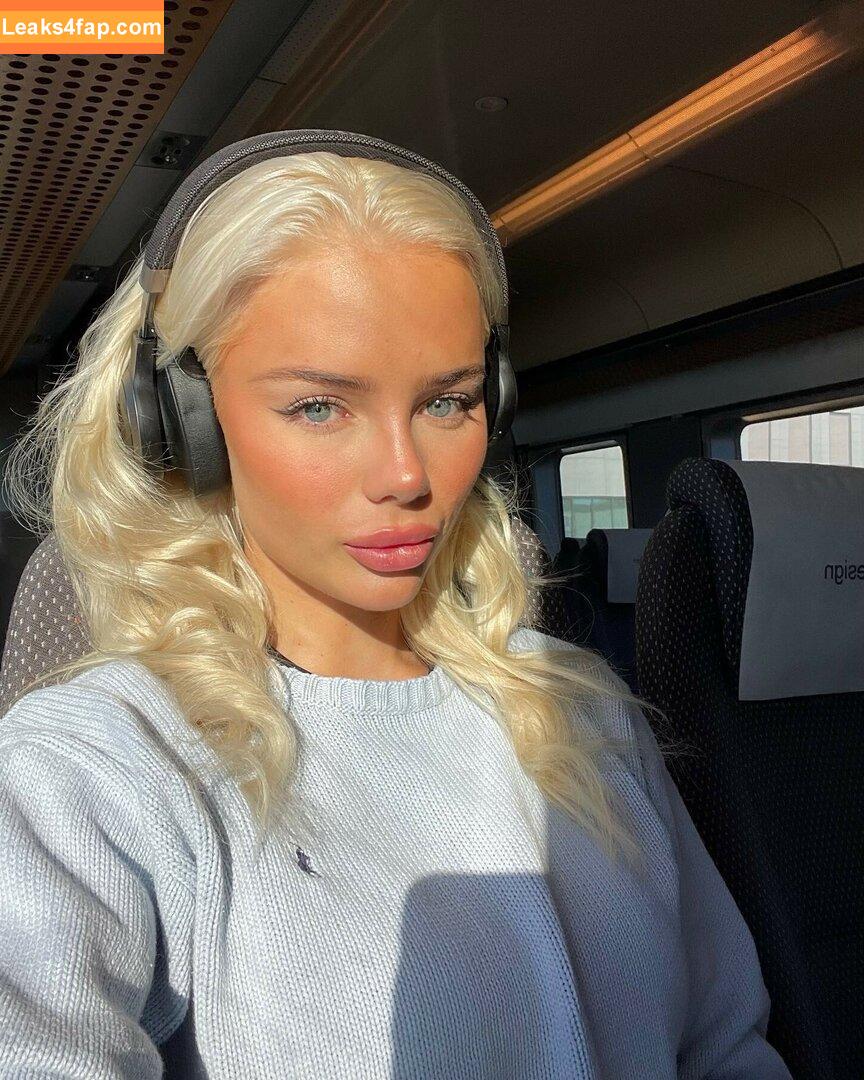 juliiesteen / blondebarbiee777 leaked photo photo #0003