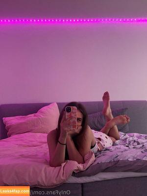 julinaa.may photo #0067