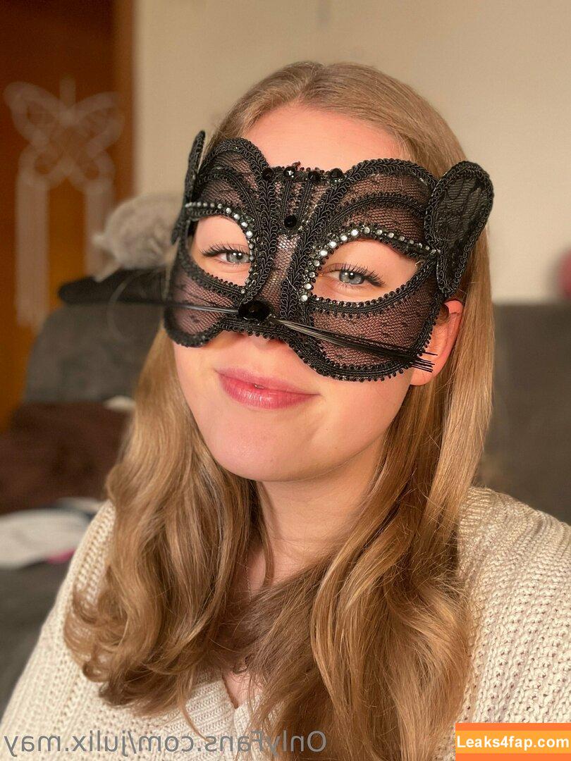 julix.may leaked photo photo #0002