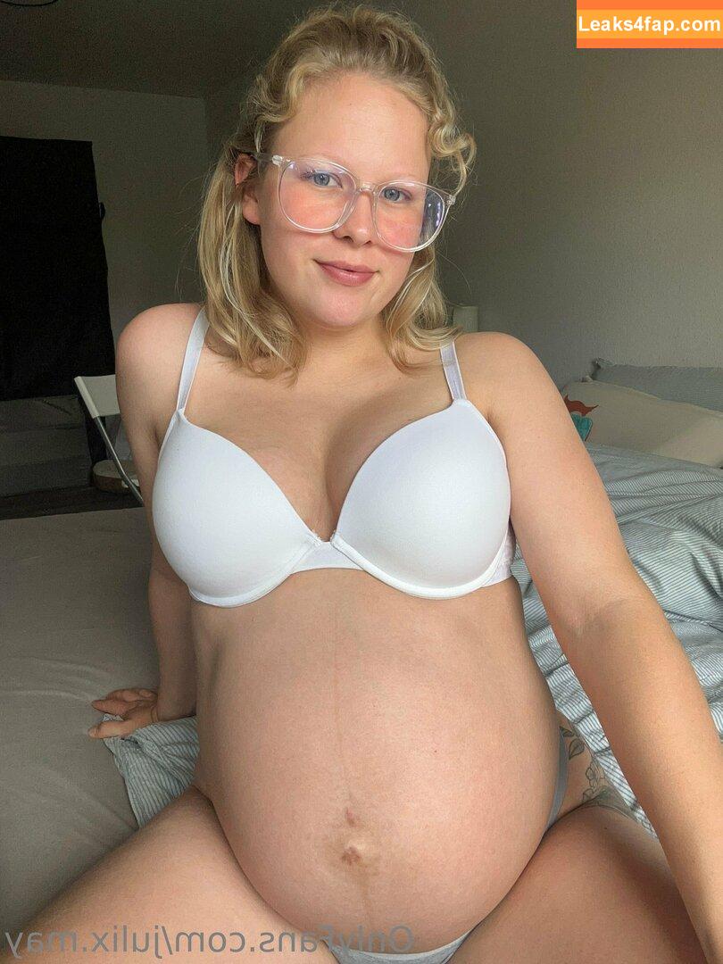 julix.may leaked photo photo #0042