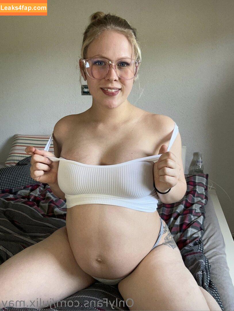 julix.may leaked photo photo #0073