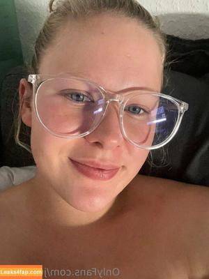 julix.may photo #0051