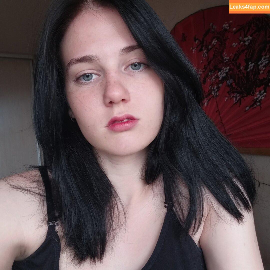 julsfuckwilton / Juls / julfuckwilton / julwilton leaked photo photo #0074