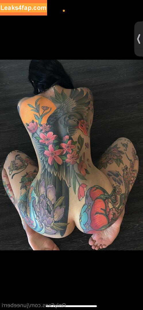 Juneeberri leaked photo photo #0036