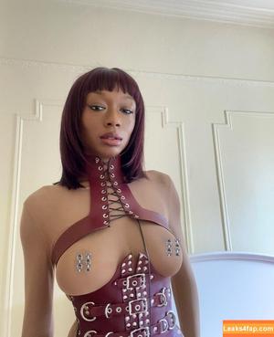 Junglepussy photo #0027
