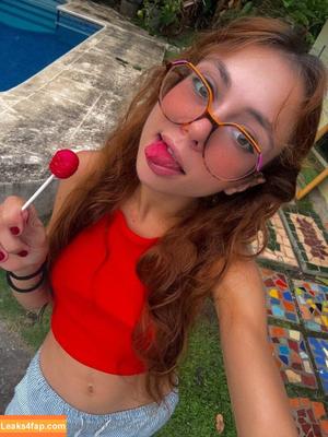 Just.pupa photo #0025