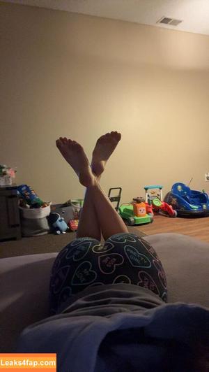 justabitchfullofattitud3 photo #0002
