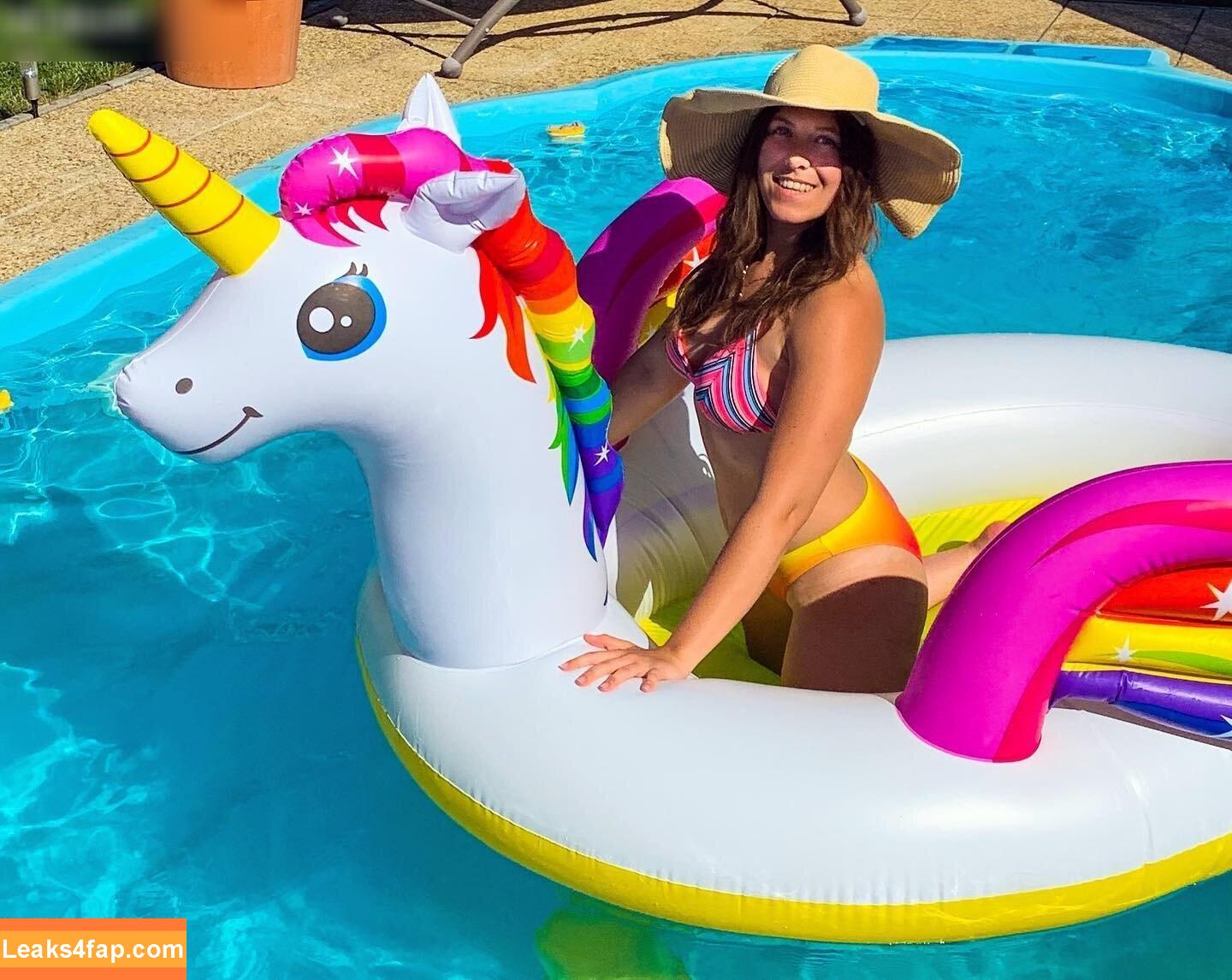 JustBecci / beccisplayground / ilovebitterlife leaked photo photo #0009