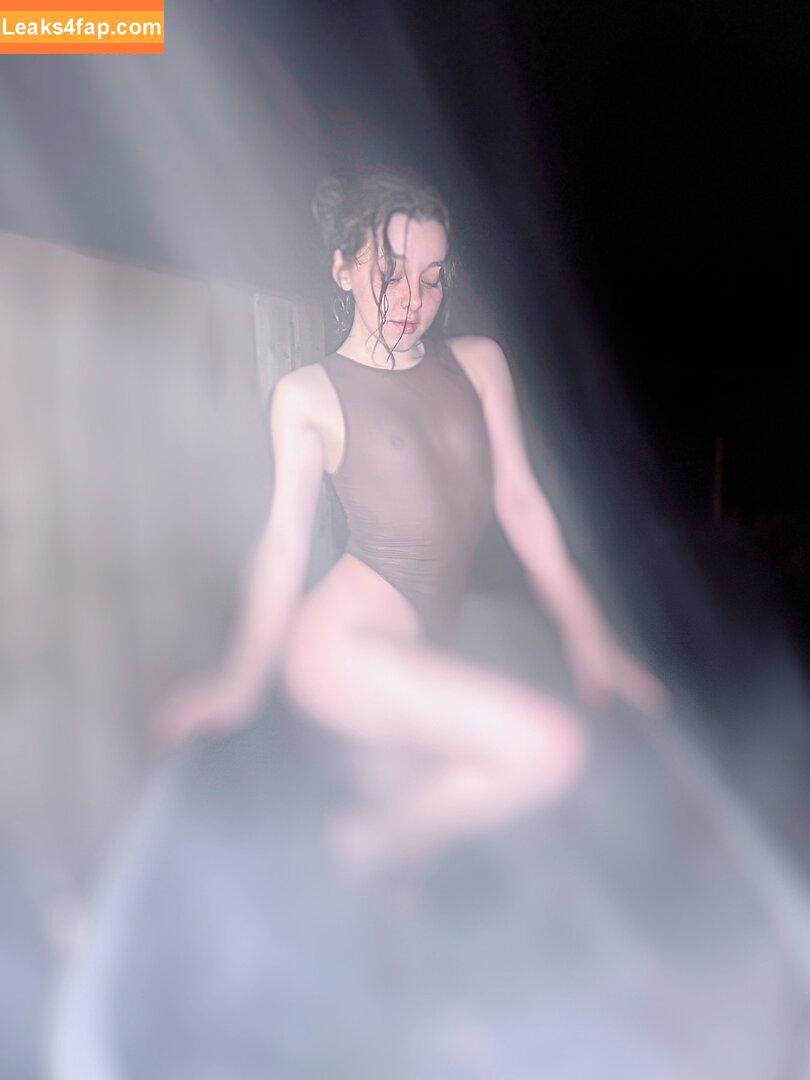 justbili / justbilli leaked photo photo #0093