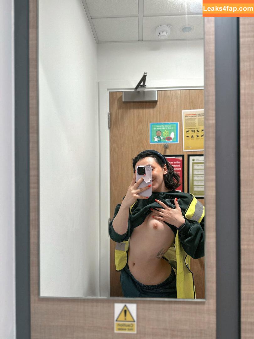 justbili / justbilli leaked photo photo #0096