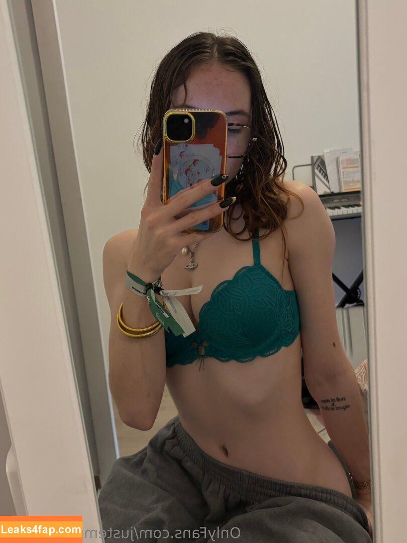 justemmamoooon / emmaloveee__ leaked photo photo #0027
