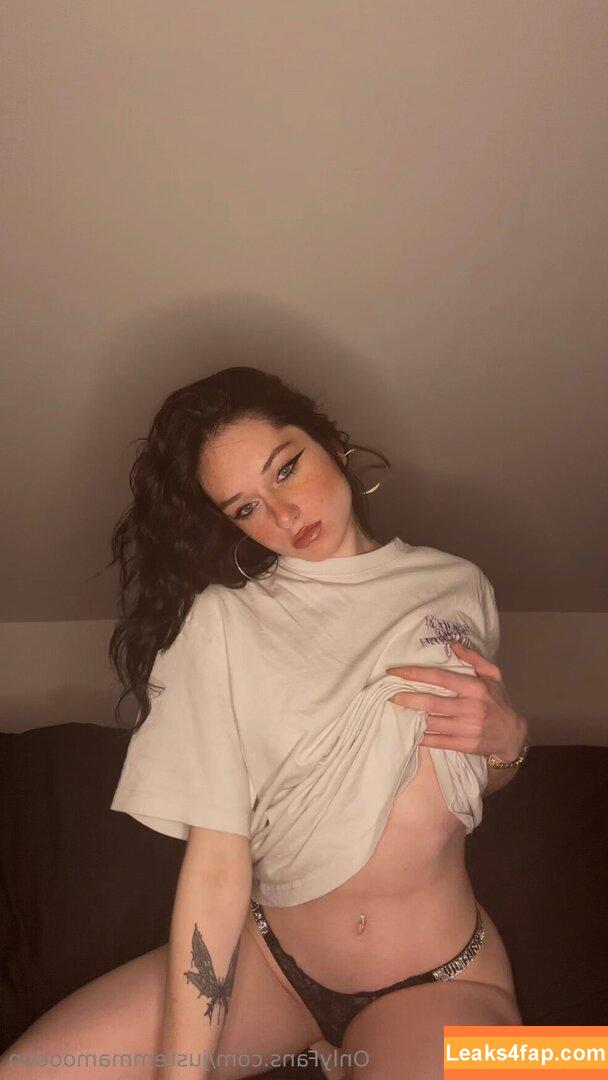 justemmamoooon / emmaloveee__ leaked photo photo #0031