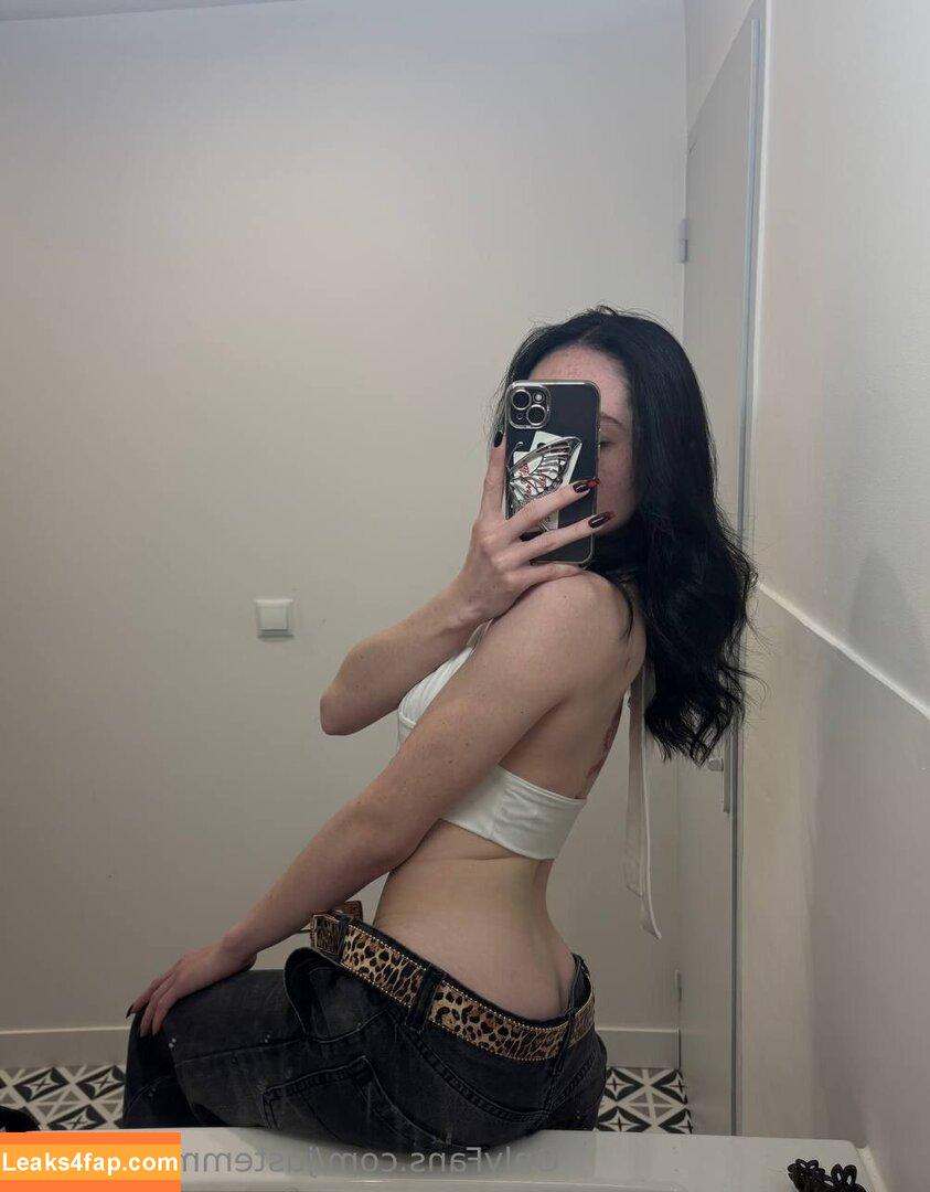 justemmamoooon / emmaloveee__ leaked photo photo #0036