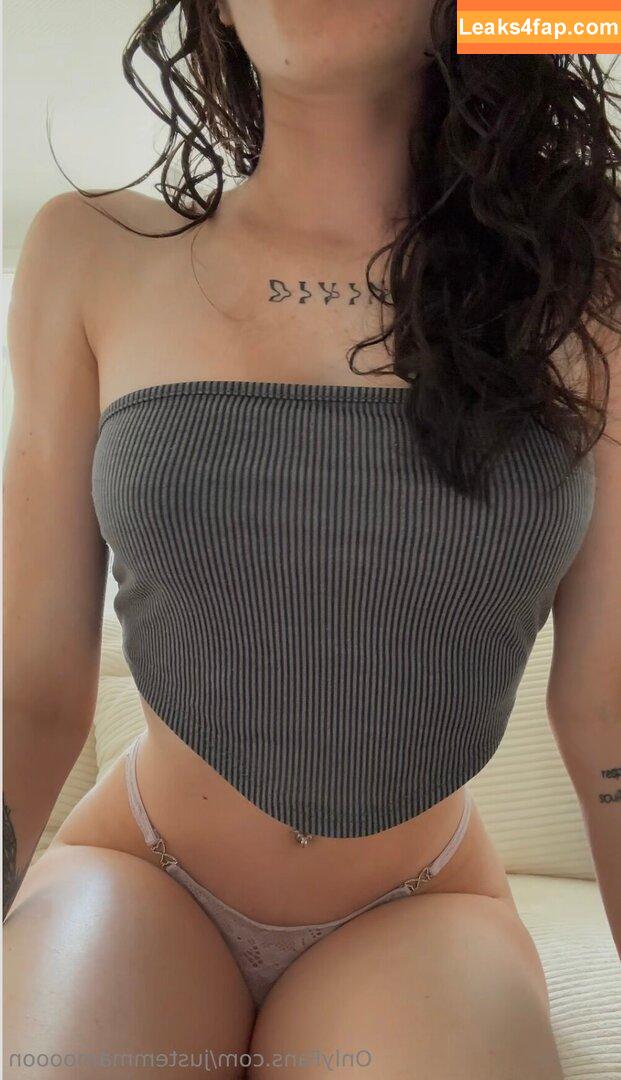 justemmamoooon / emmaloveee__ leaked photo photo #0038