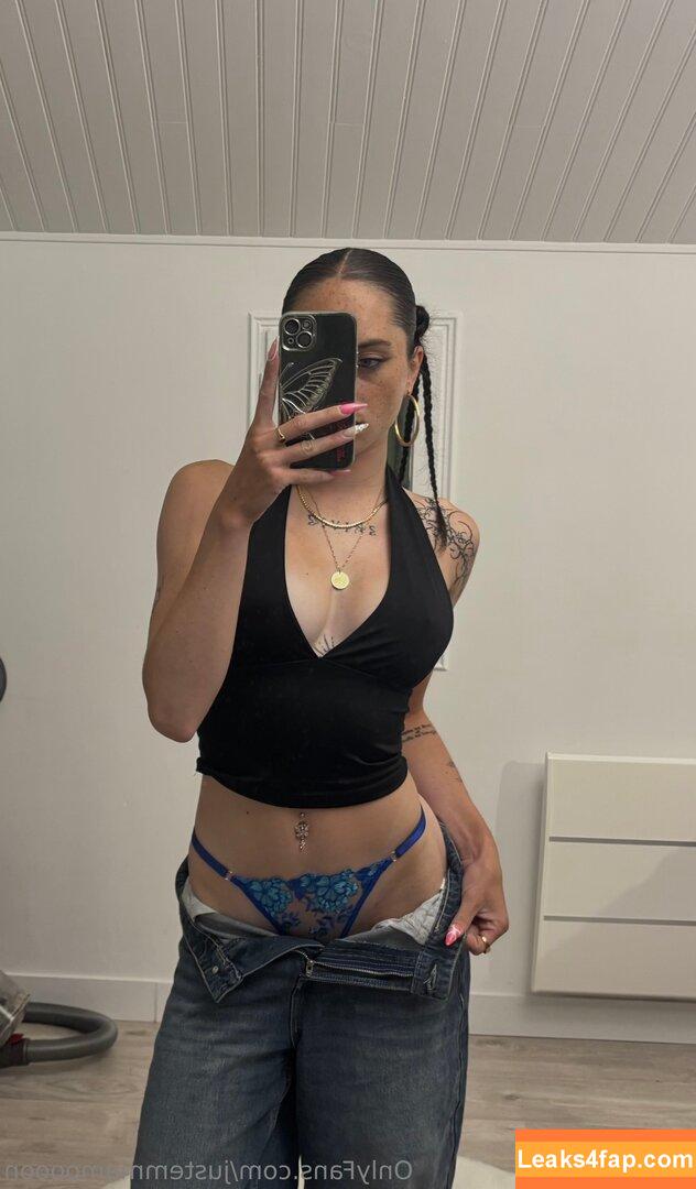 justemmamoooon / emmaloveee__ leaked photo photo #0046