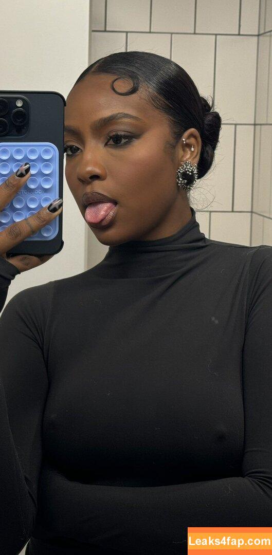 Justine Skye / justineskye слитое фото фото #0199