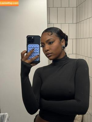 Justine Skye photo #0196