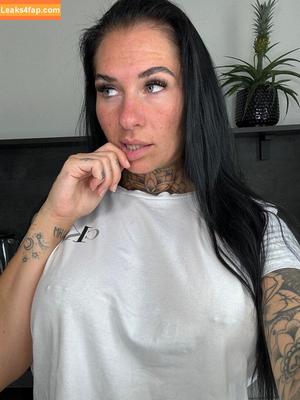 justineblack фото #0001