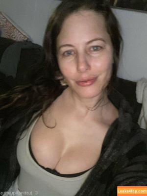 justinejakobs photo #0445