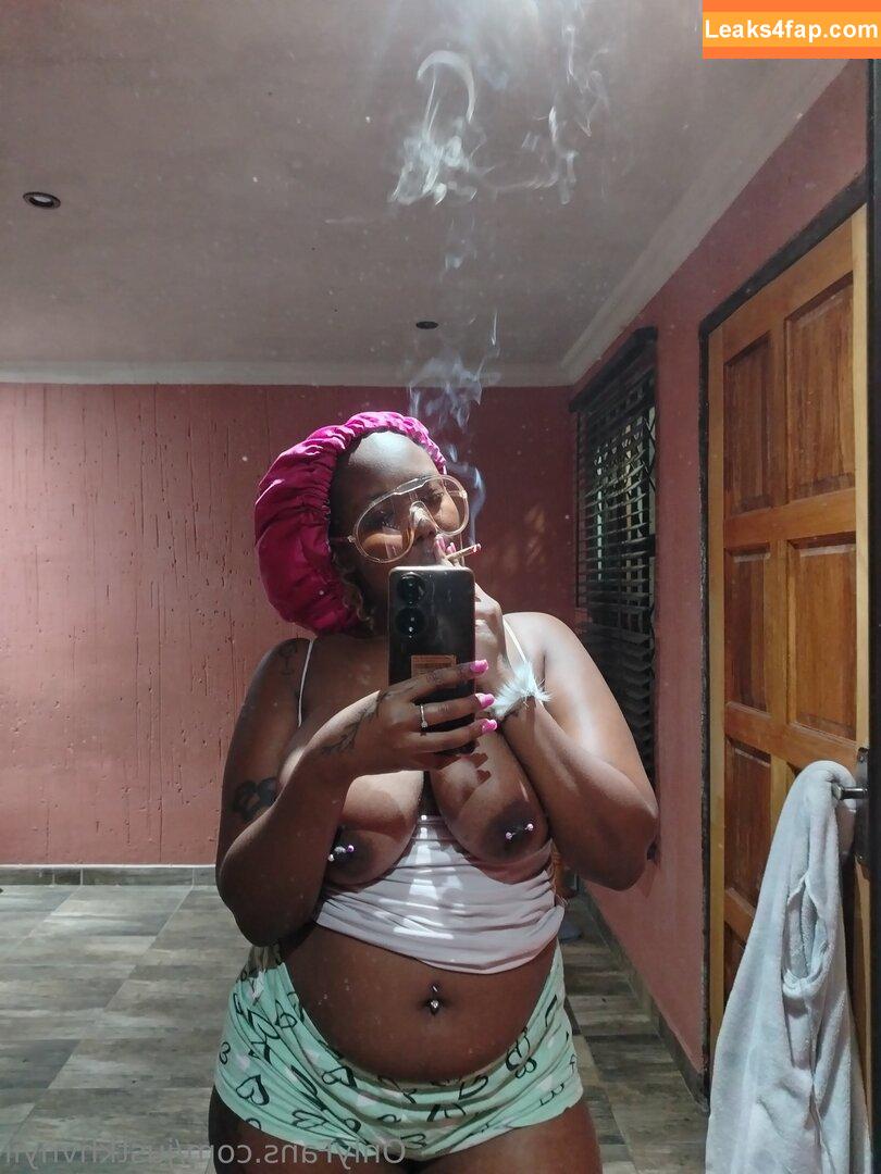 justkhvnyii /  leaked photo photo #0021