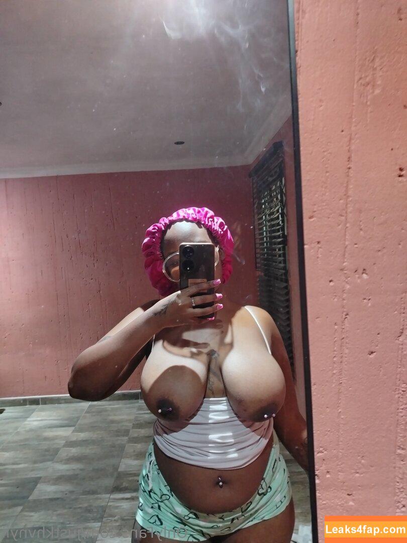 justkhvnyii /  leaked photo photo #0022