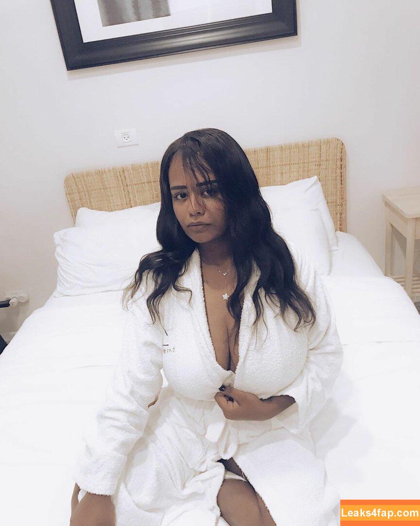 JustNati / _justnati_ leaked photo photo #0004