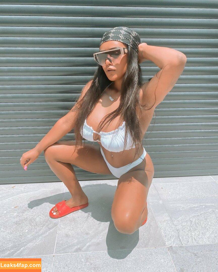 JustNati / _justnati_ leaked photo photo #0018