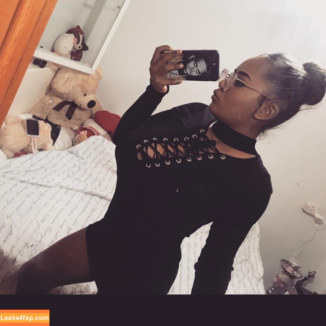 JustNati / _justnati_ leaked photo photo #0109