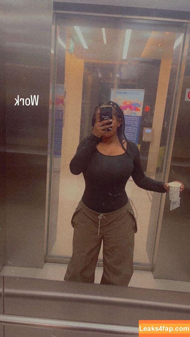 JustNati / _justnati_ leaked photo photo #0217