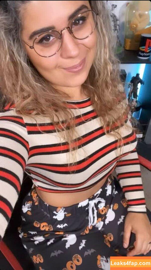 JustYeliz / yesjulz leaked photo photo #0001