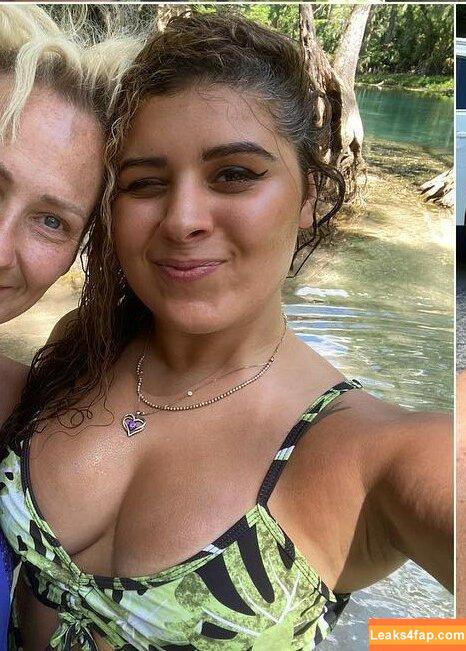 JustYeliz / yesjulz leaked photo photo #0049