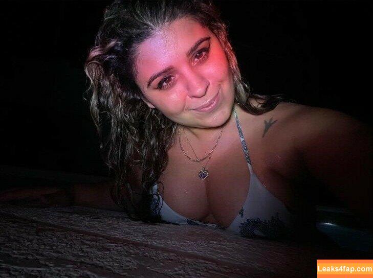 JustYeliz / yesjulz leaked photo photo #0054