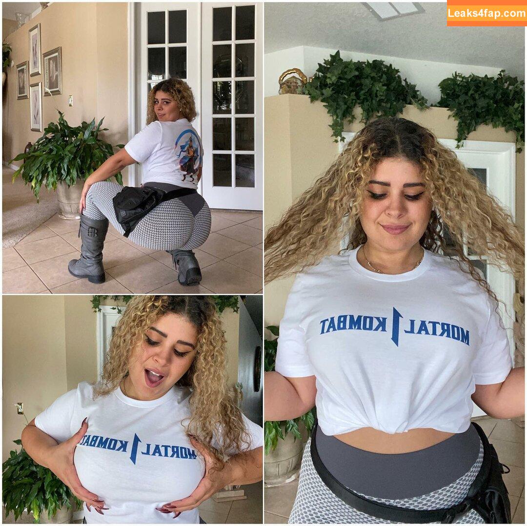 JustYeliz / yesjulz leaked photo photo #0058