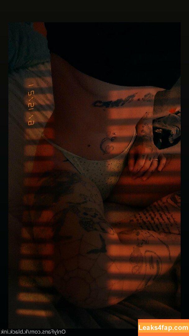 k.black.ink /  leaked photo photo #0018